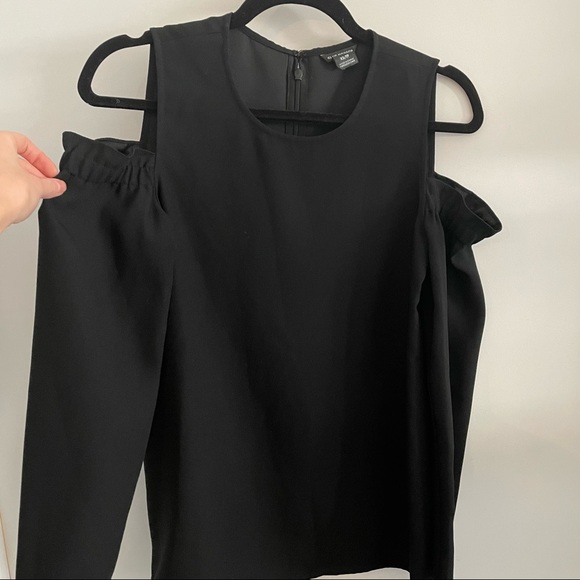 Club Monaco Black Cold Shoulder Blouse - Picture 5 of 10